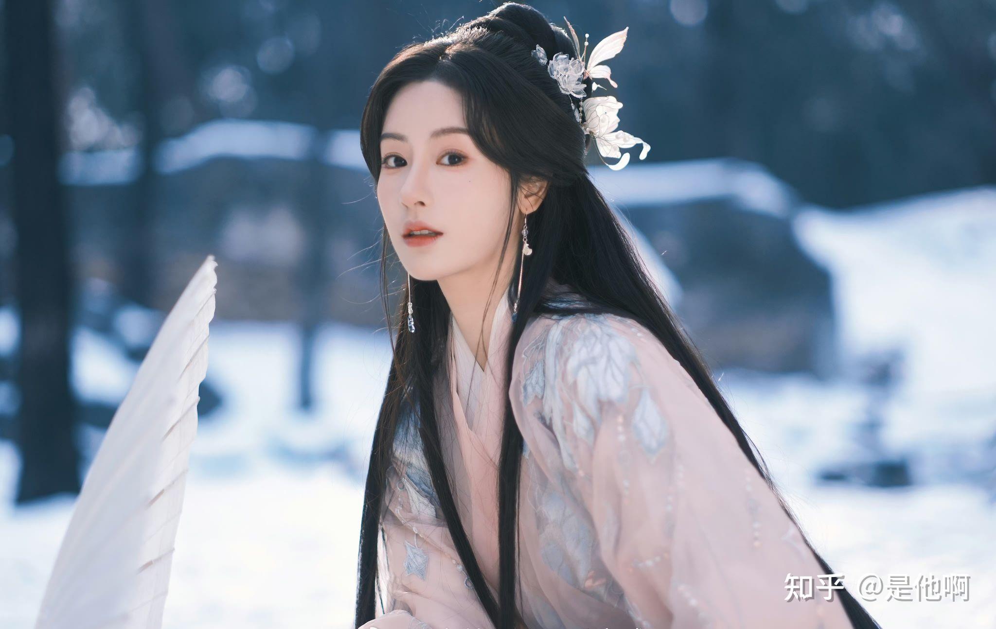 如何评价毛晓慧版本的小龙女剧照