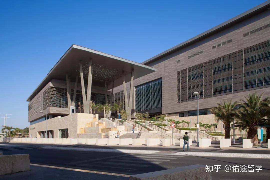 我想申请kaust大学沙特阿卜拉杜国王科技大学研究生应该具备什么样的