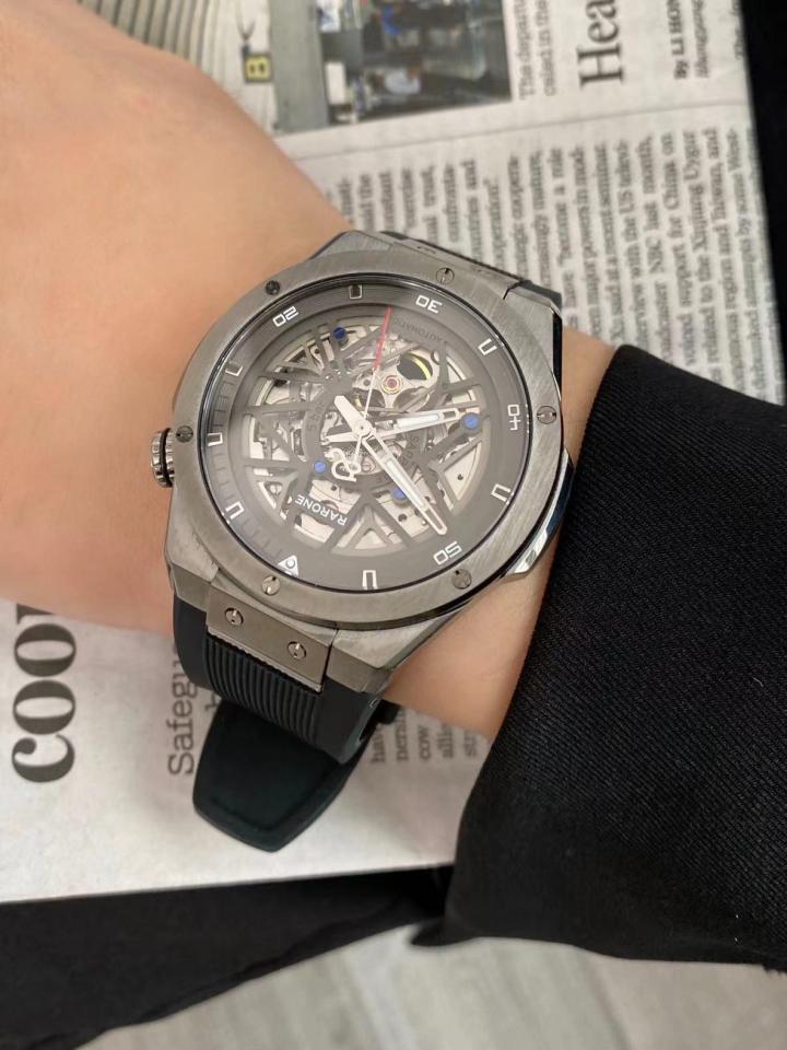 雷诺双子星手表七夕礼物闭眼送