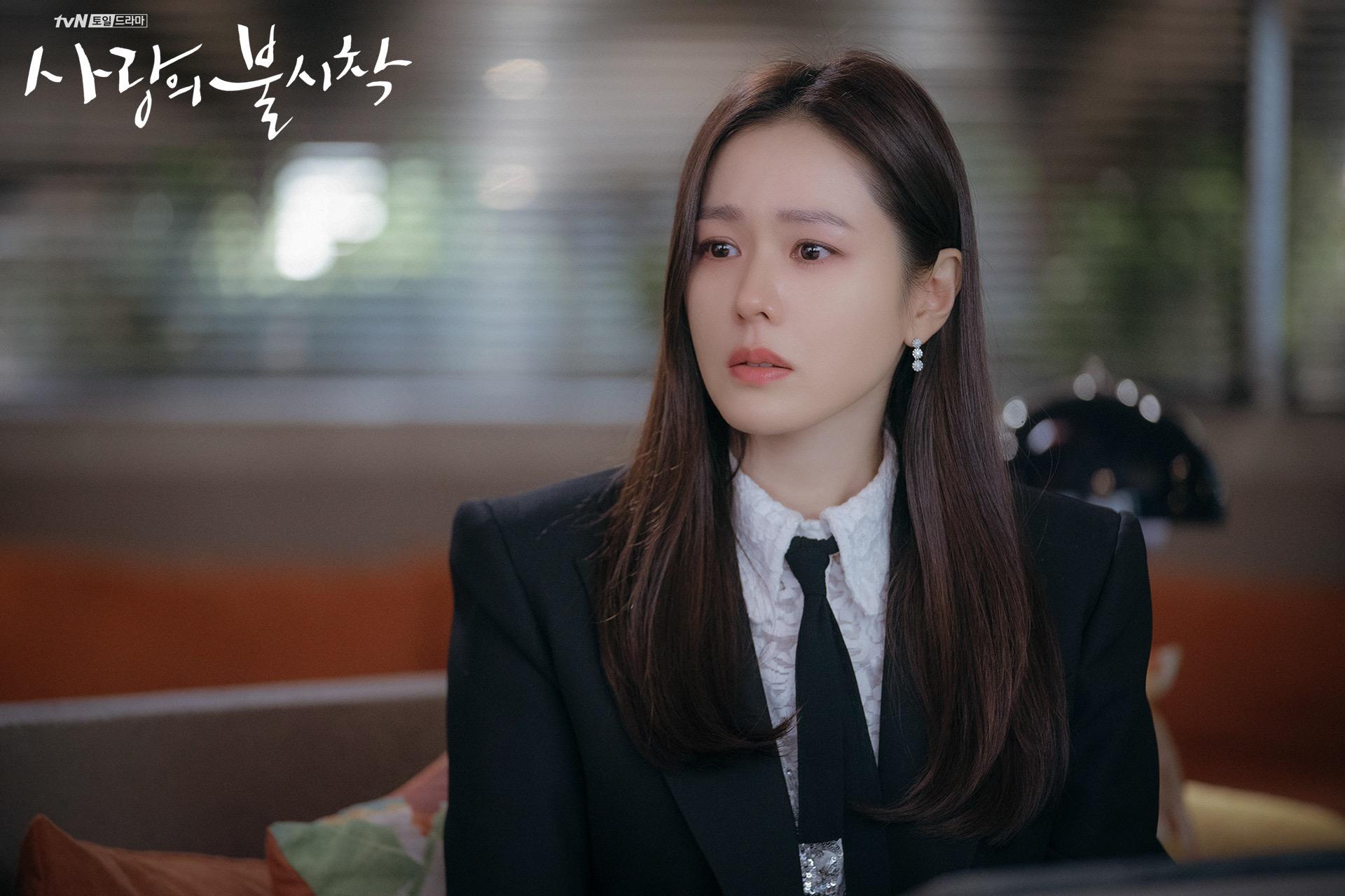 你更喜欢爱的迫降还是梨泰院class