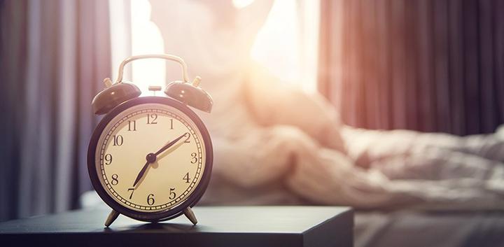 欧洲的夏令时和冬令时都是什么时候开始 / The history of the daylight time in Italy and in ...