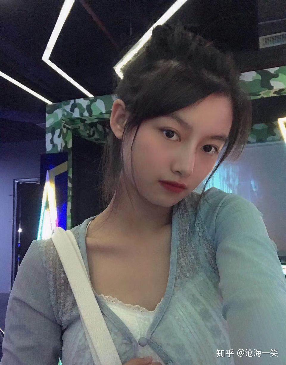 为什么有些长得漂亮的女生没人追,长得一般的女生很多人喜欢呢?