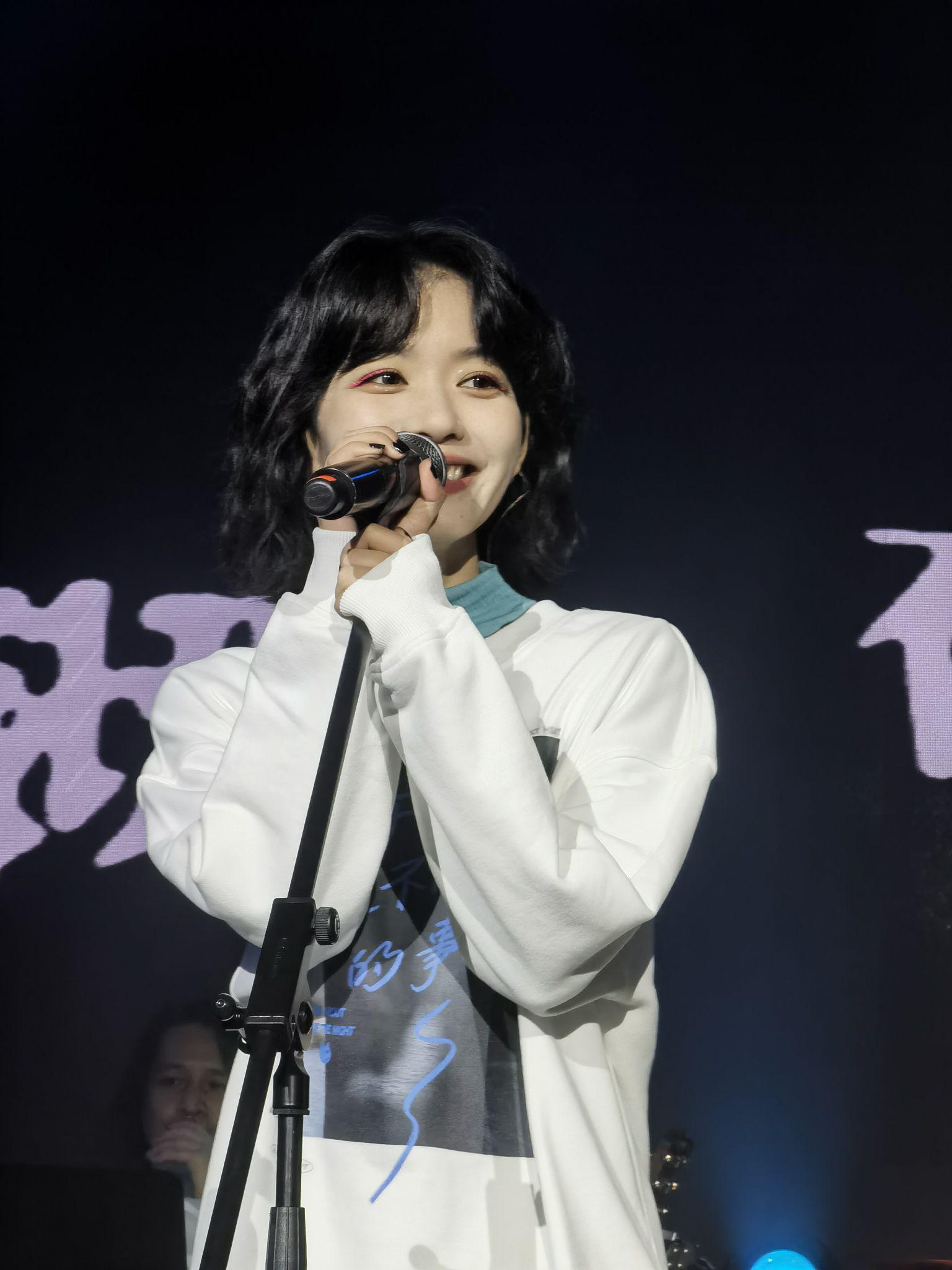 请给我房东的猫的高清无水印图好吗?