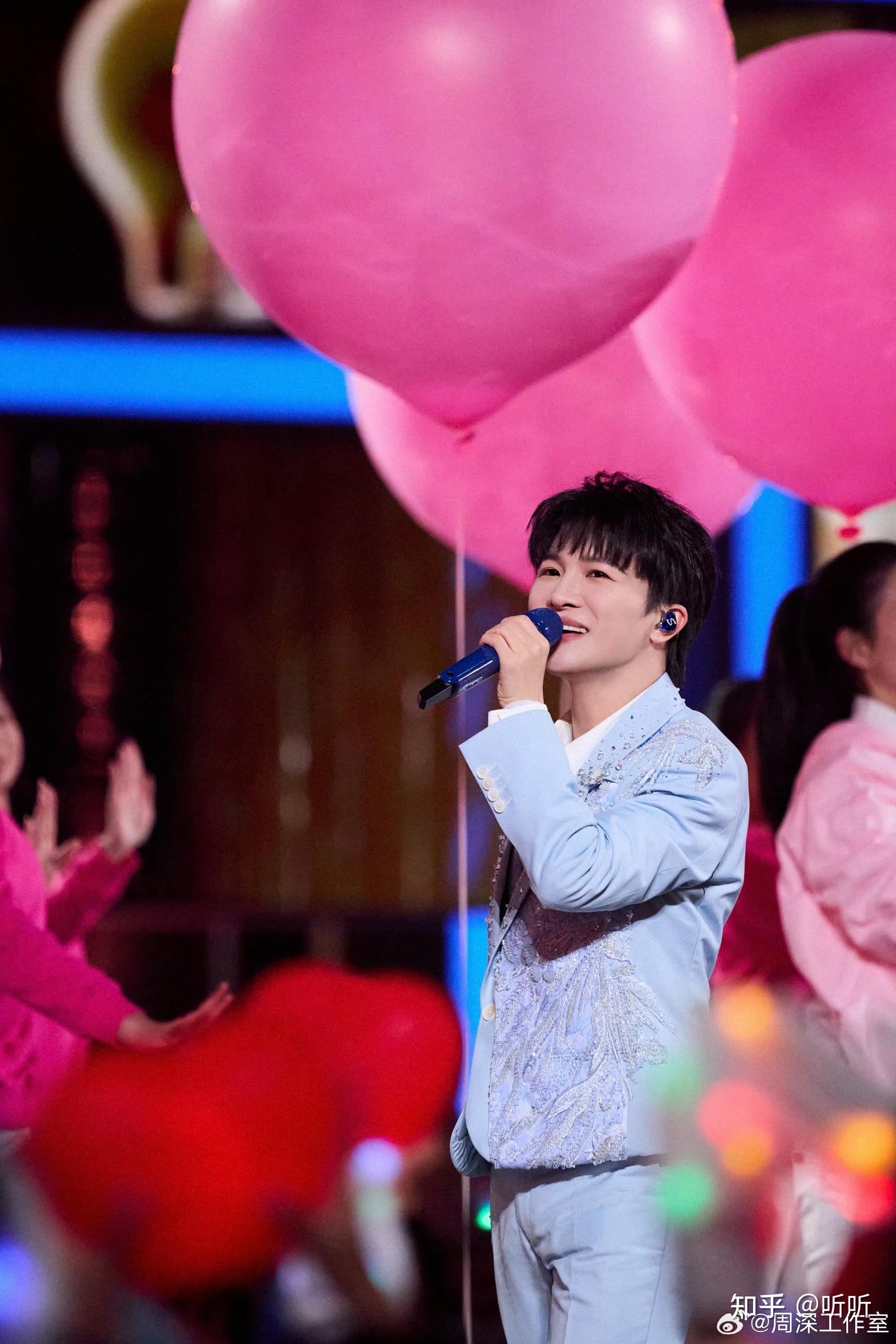 如何评价周深在央视跨年晚会演唱的《小美满》? - 知乎