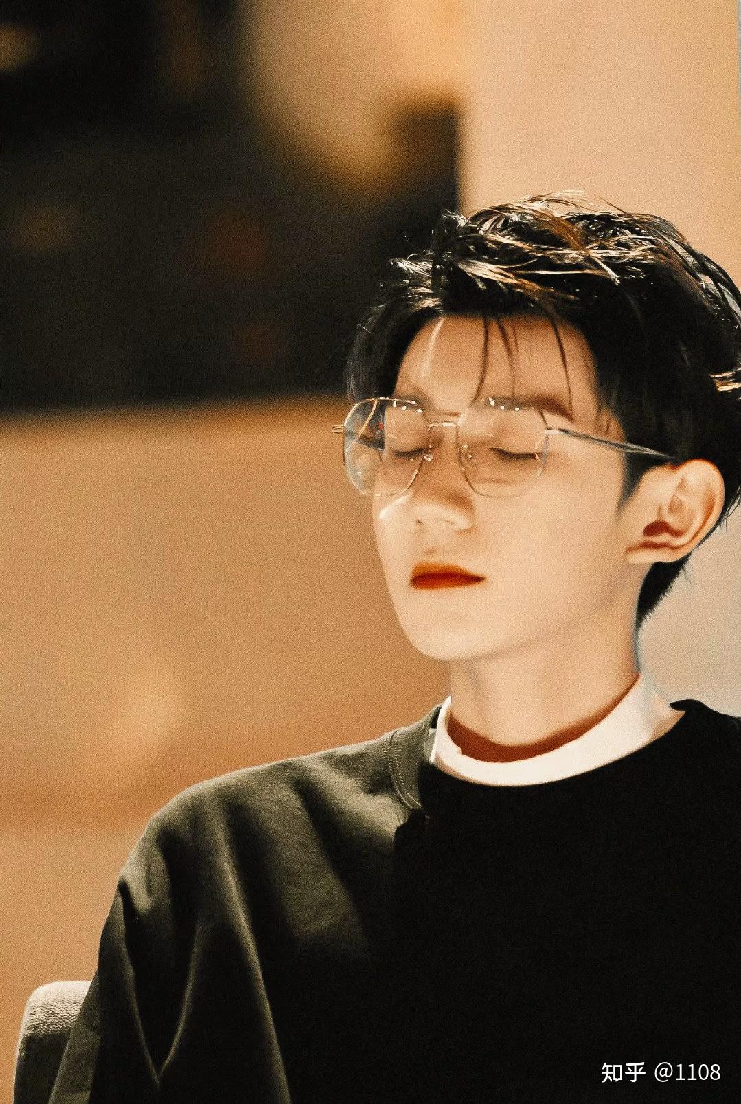 有没有王源照片氛围感爆棚的