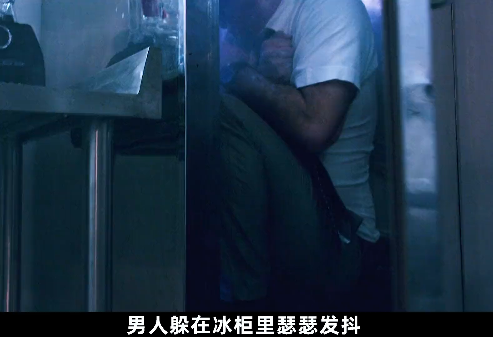 办公室大逃杀80名员工只有一人能活着出去就连副总裁也在劫难逃