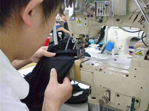 一块面料的奇妙之旅,从面料到服装的加工全过程 - 知乎