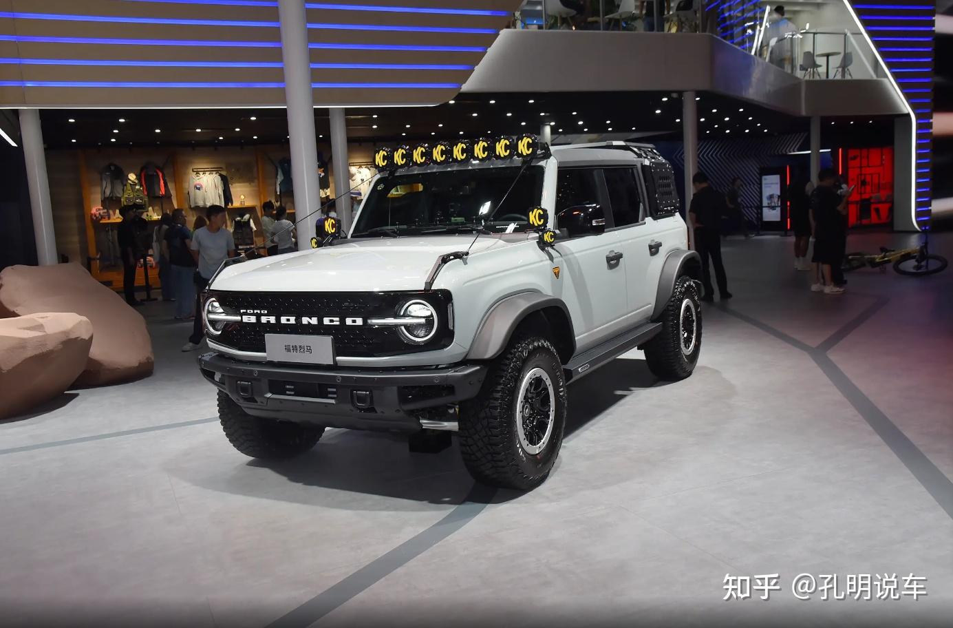 价格门槛30万内,2026款福特烈马,纯粹硬派越野值不值?