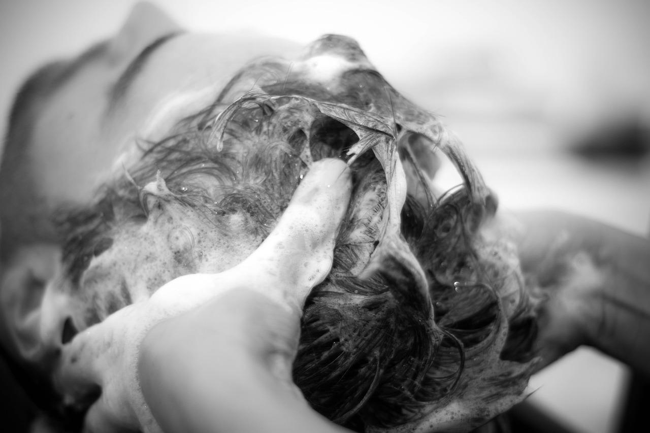 2. 抗屑洗发水推荐