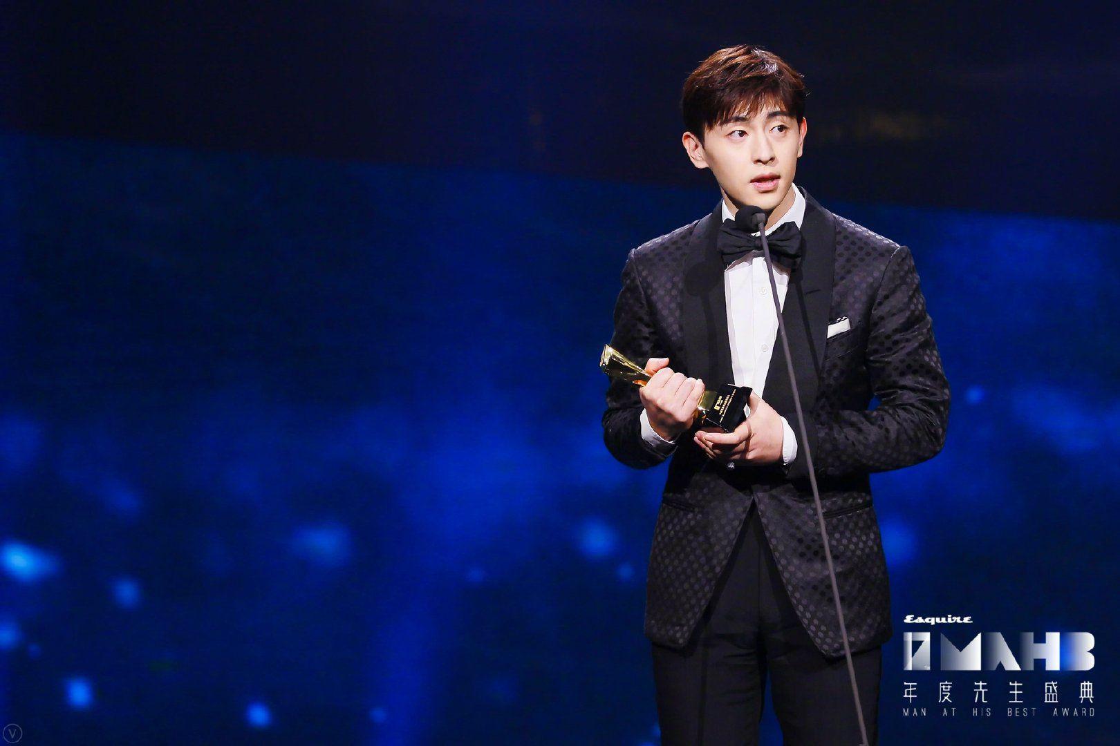 如何评论《时尚先生》2020先生盛典上的明星造型? - 知乎