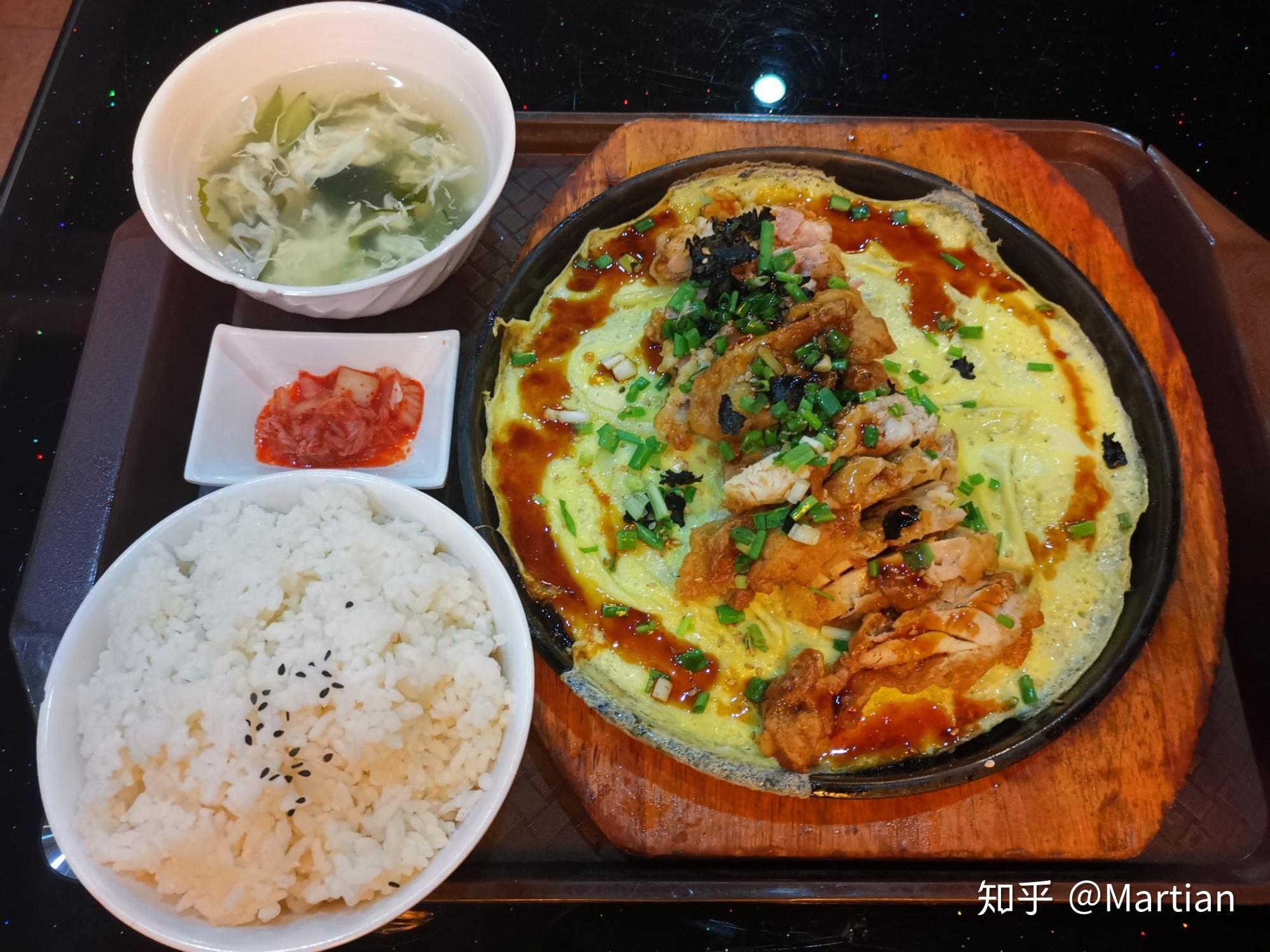 一句话描述清华大学的食堂有多好吃