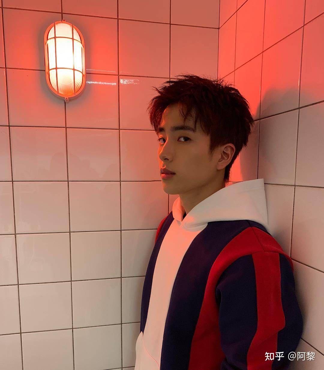 你觉得泰国男明星的颜值天花板是谁