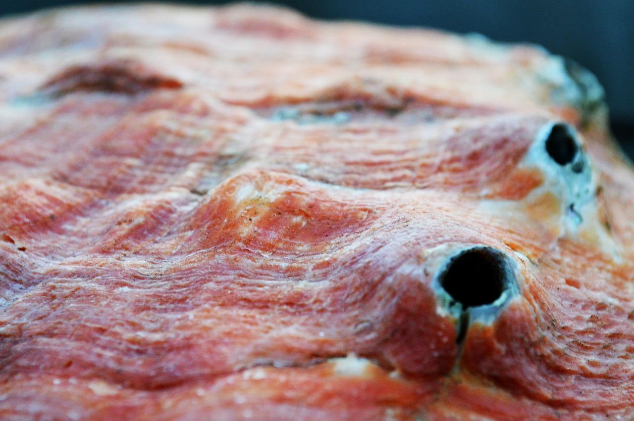 3. 外壳表面打磨