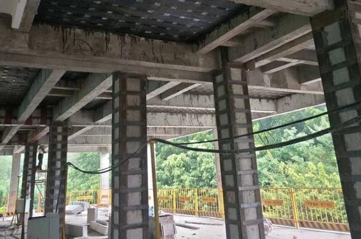 横梁通过什么来提高承重能力? - 知乎