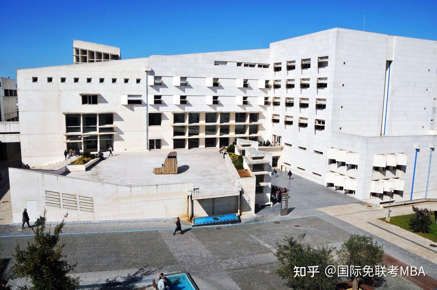 里斯本大学学院iscte是不是在qs上没有排名?