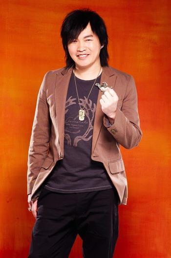 康康(主持人) - 知乎