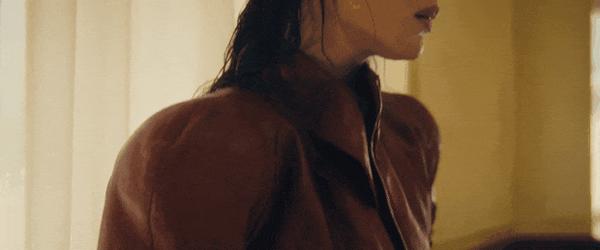 《美丽毒素》炸给你看！大尺度科幻猎奇新剧