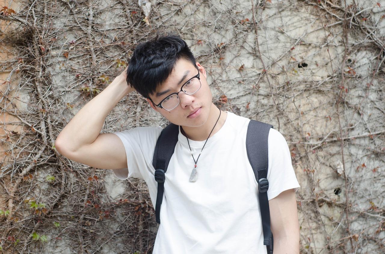 青春易逝，珍惜当下