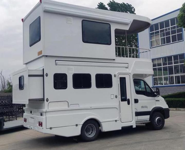 这几款新车真绝了!依维柯房车变身双层别墅,宇通推首款奔驰重卡