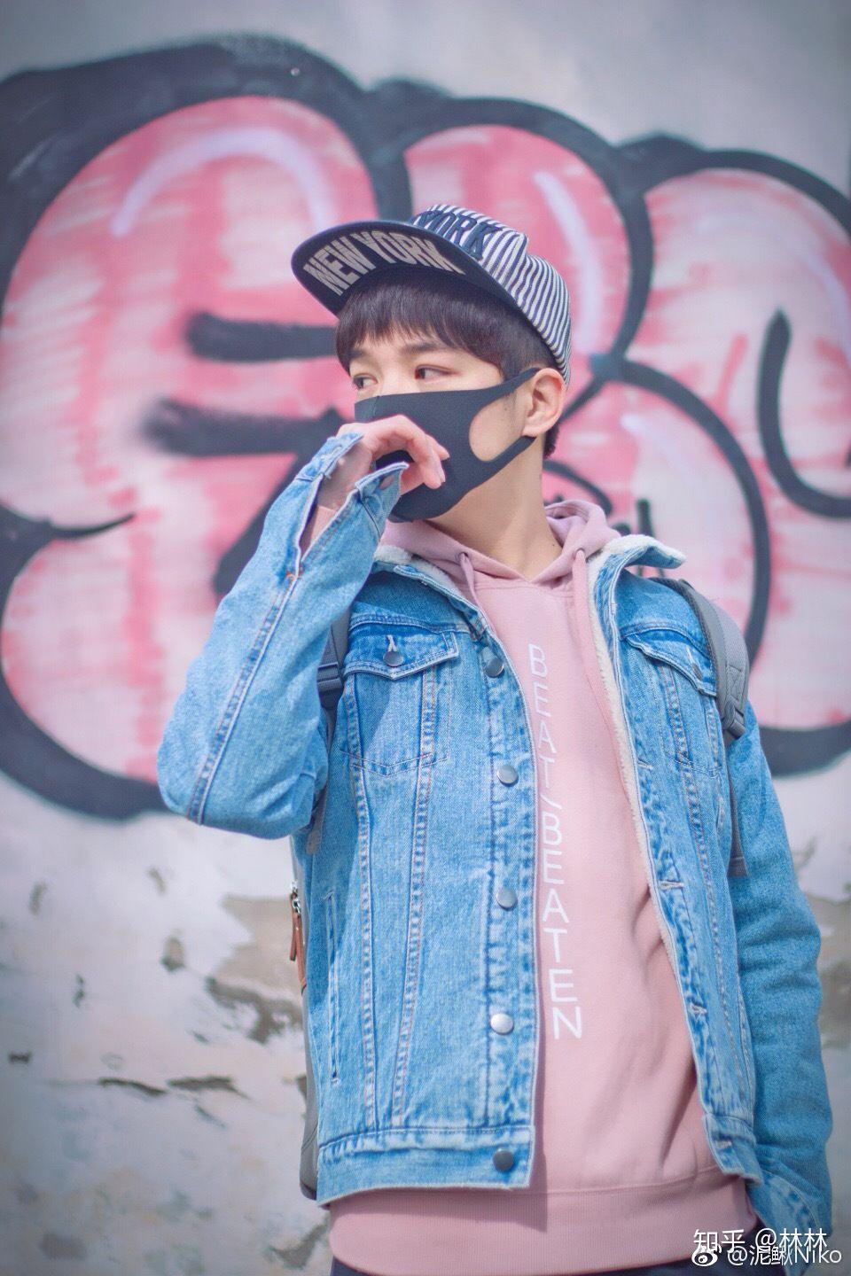 如何评价网络歌手泥鳅niko