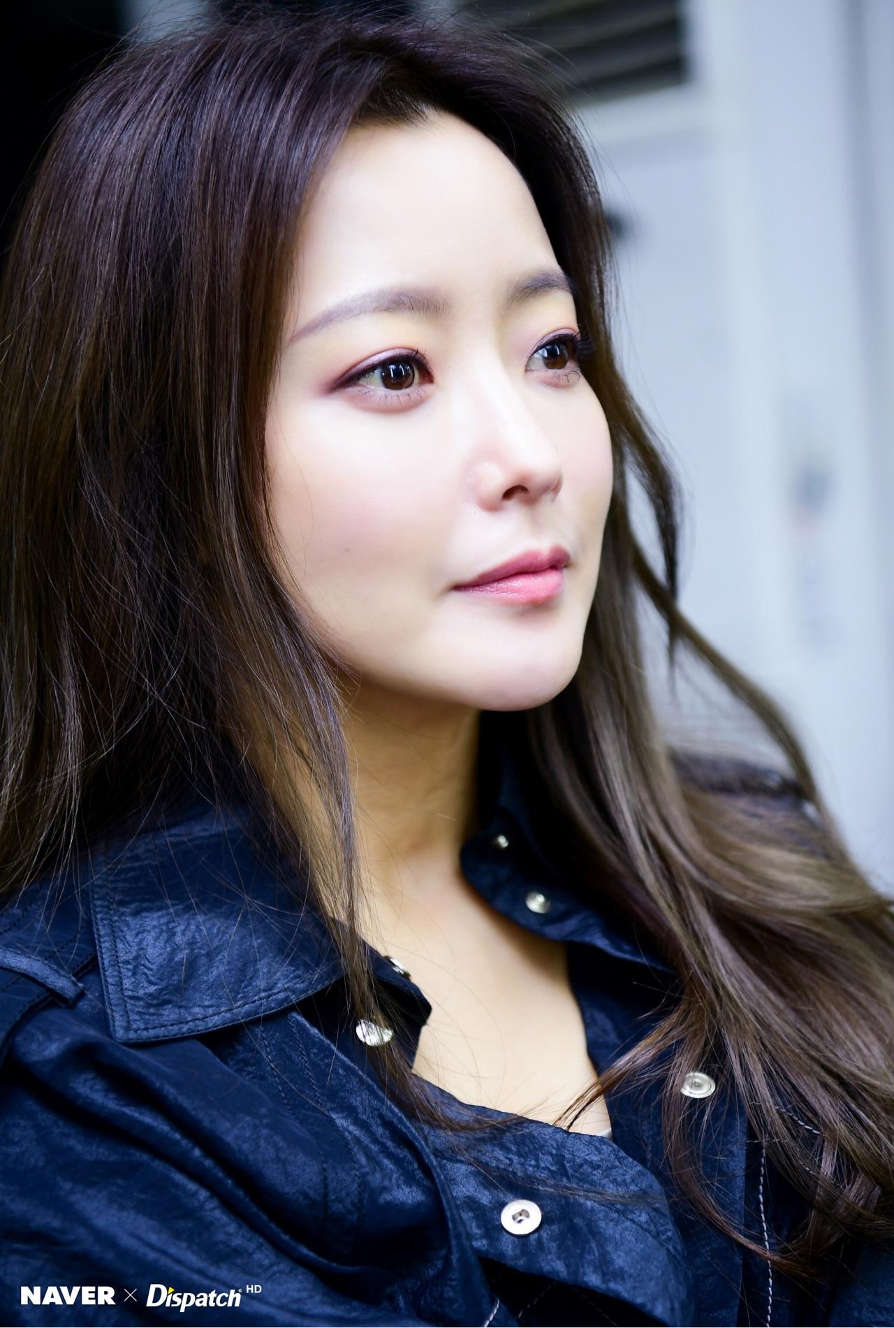 如何客观评价金喜善的长相