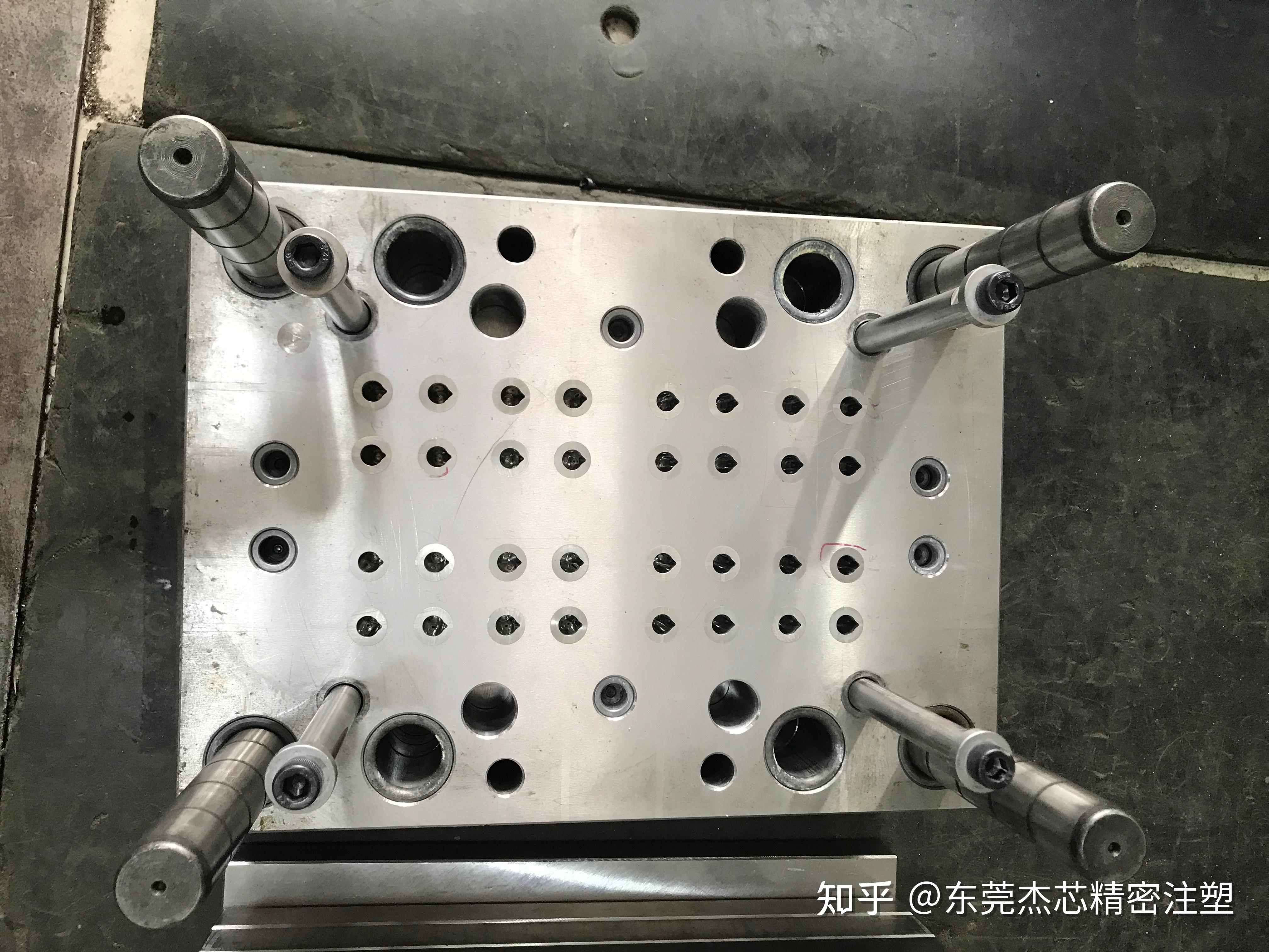 笔模具的制造过程中,你知道点读笔公模与私模的不同? - 知乎
