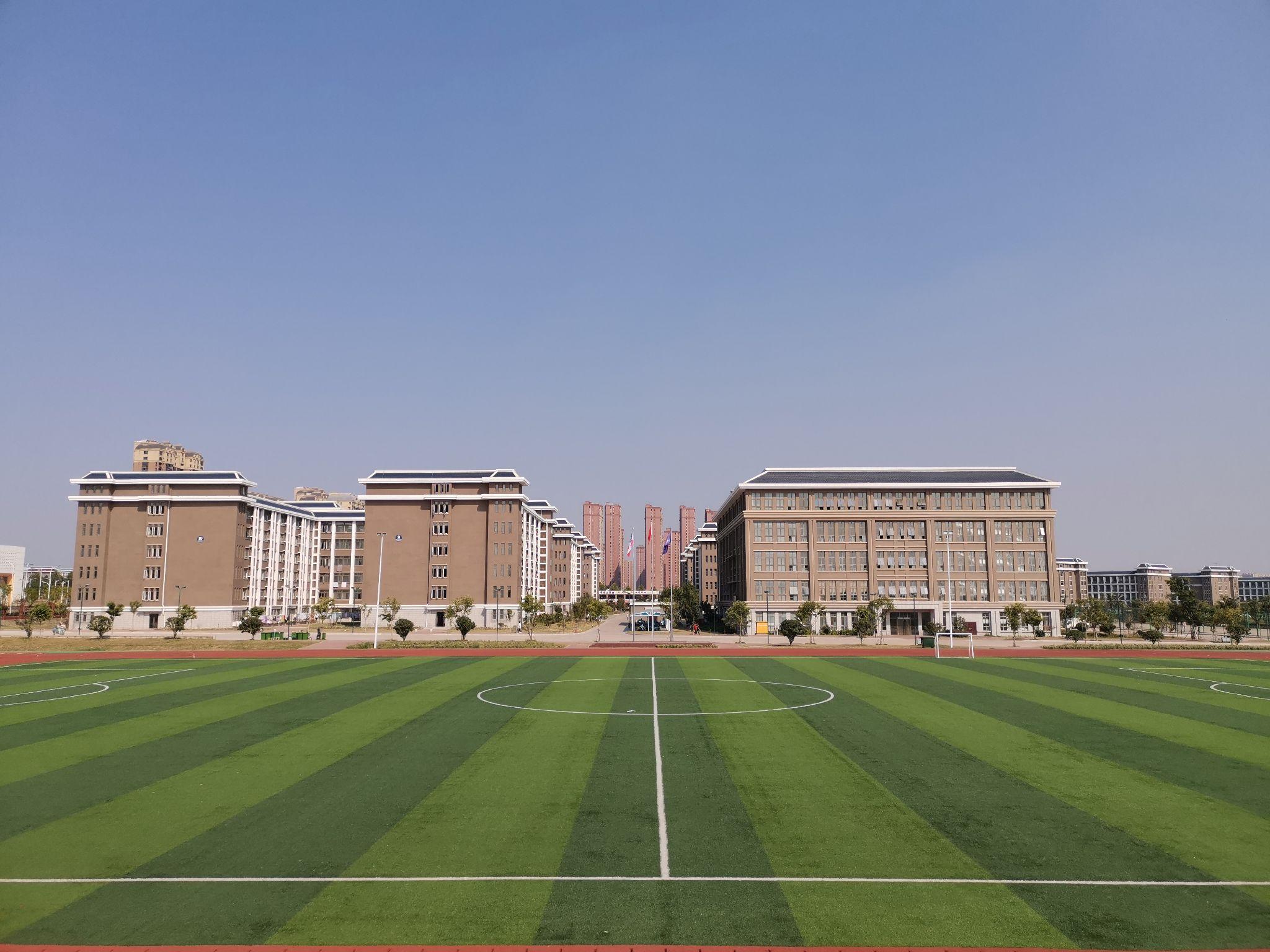 蚌埠工商学院的校园环境怎么样?宿舍好不好? - 知乎