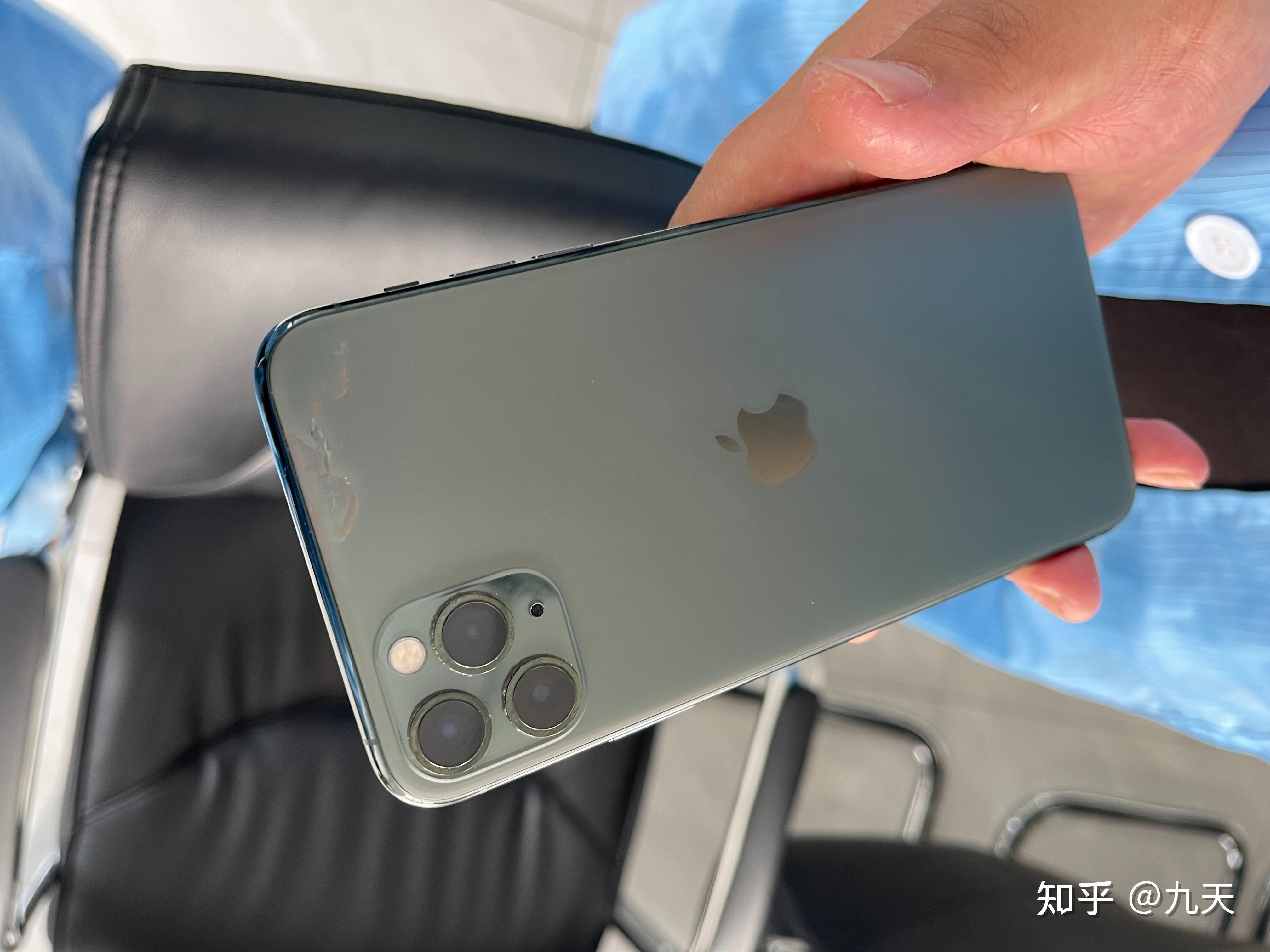 苹果11promax后玻璃内掉漆? - 知乎
