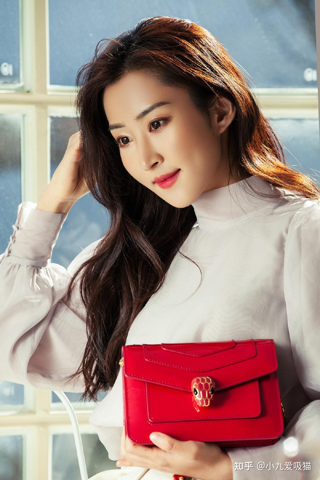 令人心动的offer第二期 詹秋怡衣品很好 有哪位可以分析一下她的穿搭