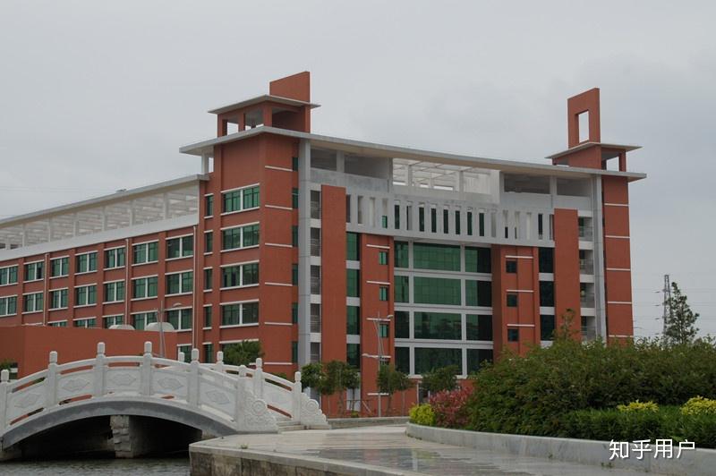 闽南理工学院(宝盖校区)都有着哪些值得留念的地方? - 知乎