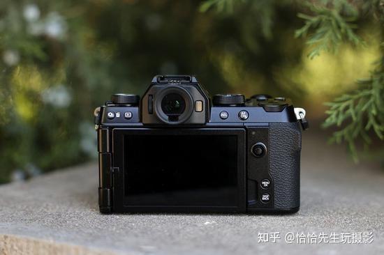 小白入门怎么选富士xt3xt30xt20xs10