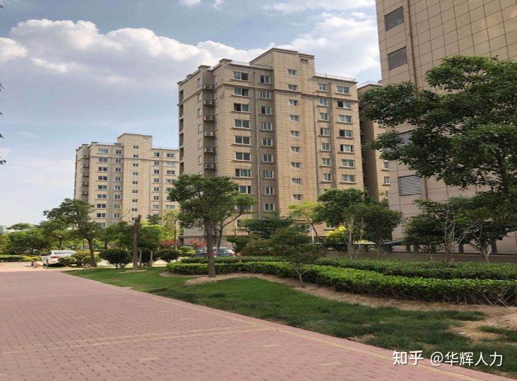 工厂都是包吃包住吗? - 知乎