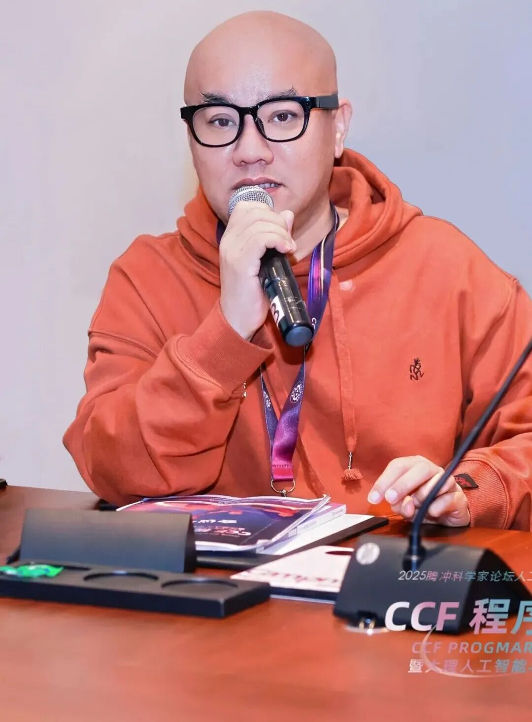 陈雪涛指出,ai被视为科技创新与实体经济深度融合的关键方向