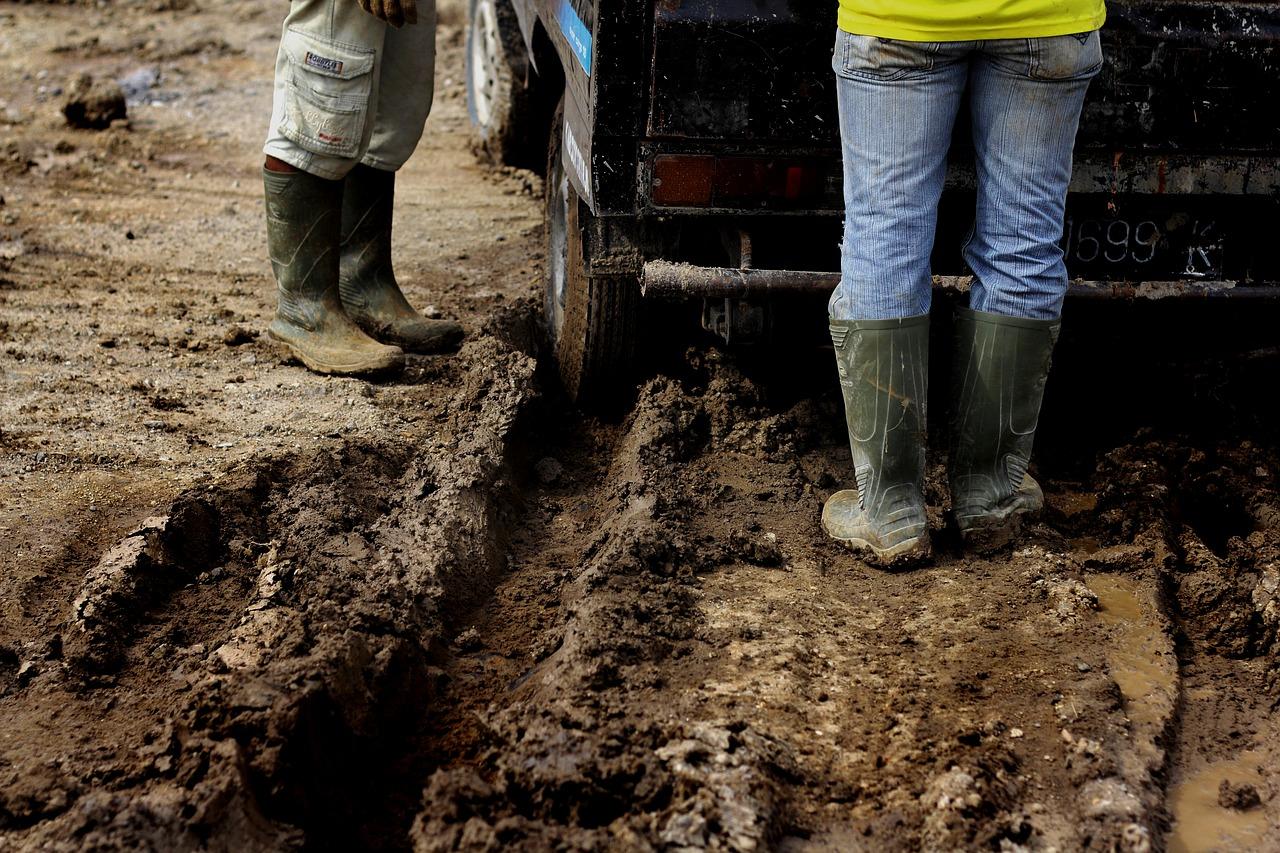 4. 提供发票凭证