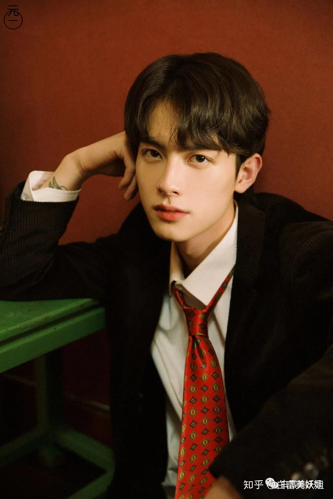 抖音里有哪些让你眼前一亮的帅哥?