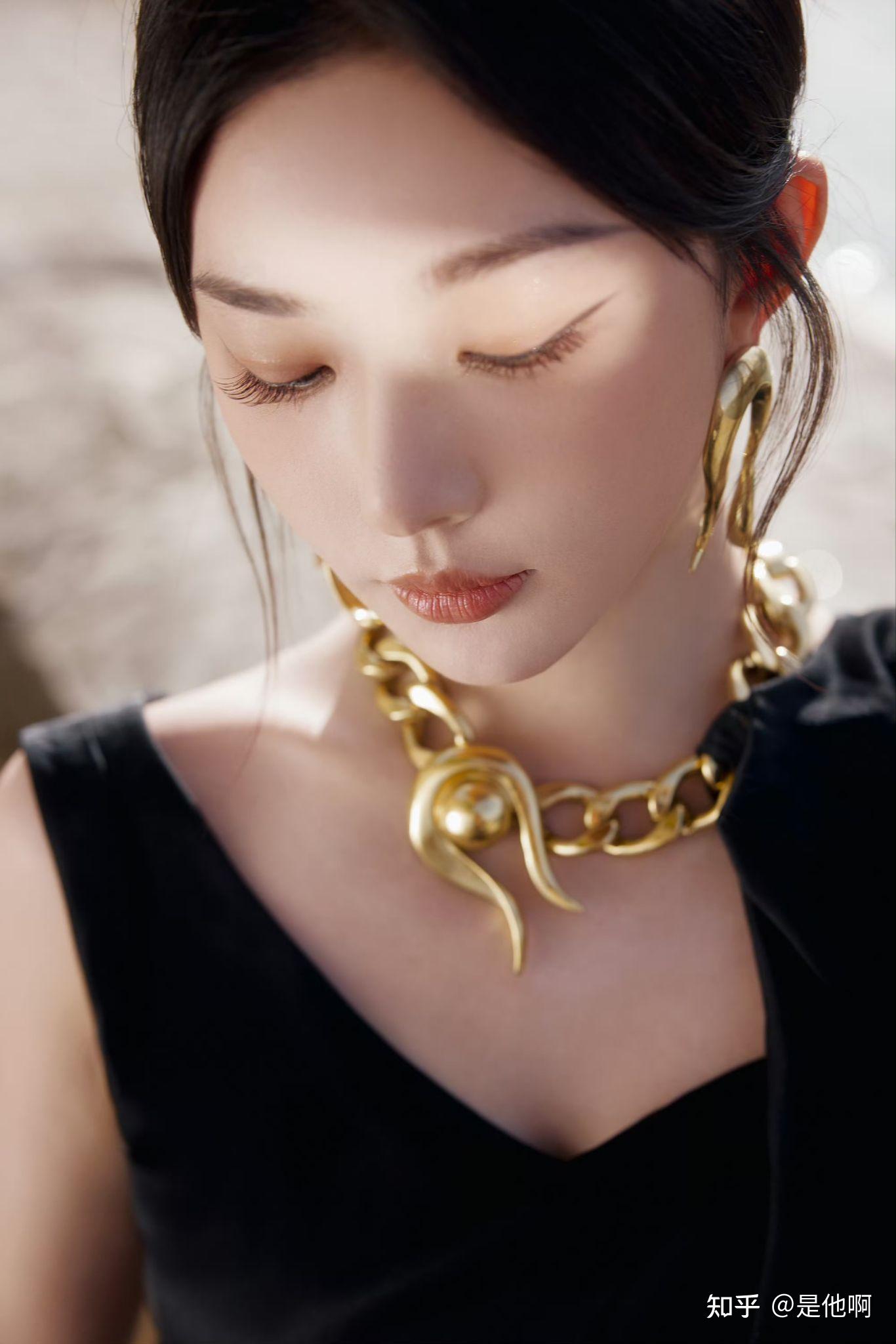 如何评价女明星孔雪儿? - 知乎