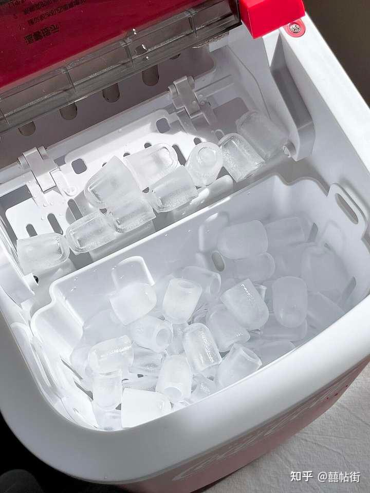 2025年家用制冰机推荐丨制冰机有必要买吗?制冰机怎么选?制冰机哪个牌子好?高性价比制冰机推荐!内含小熊、可口可乐制冰机测评!!! - 知乎