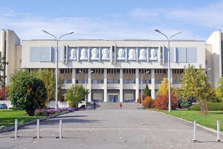 伏尔加格勒国立大学图片