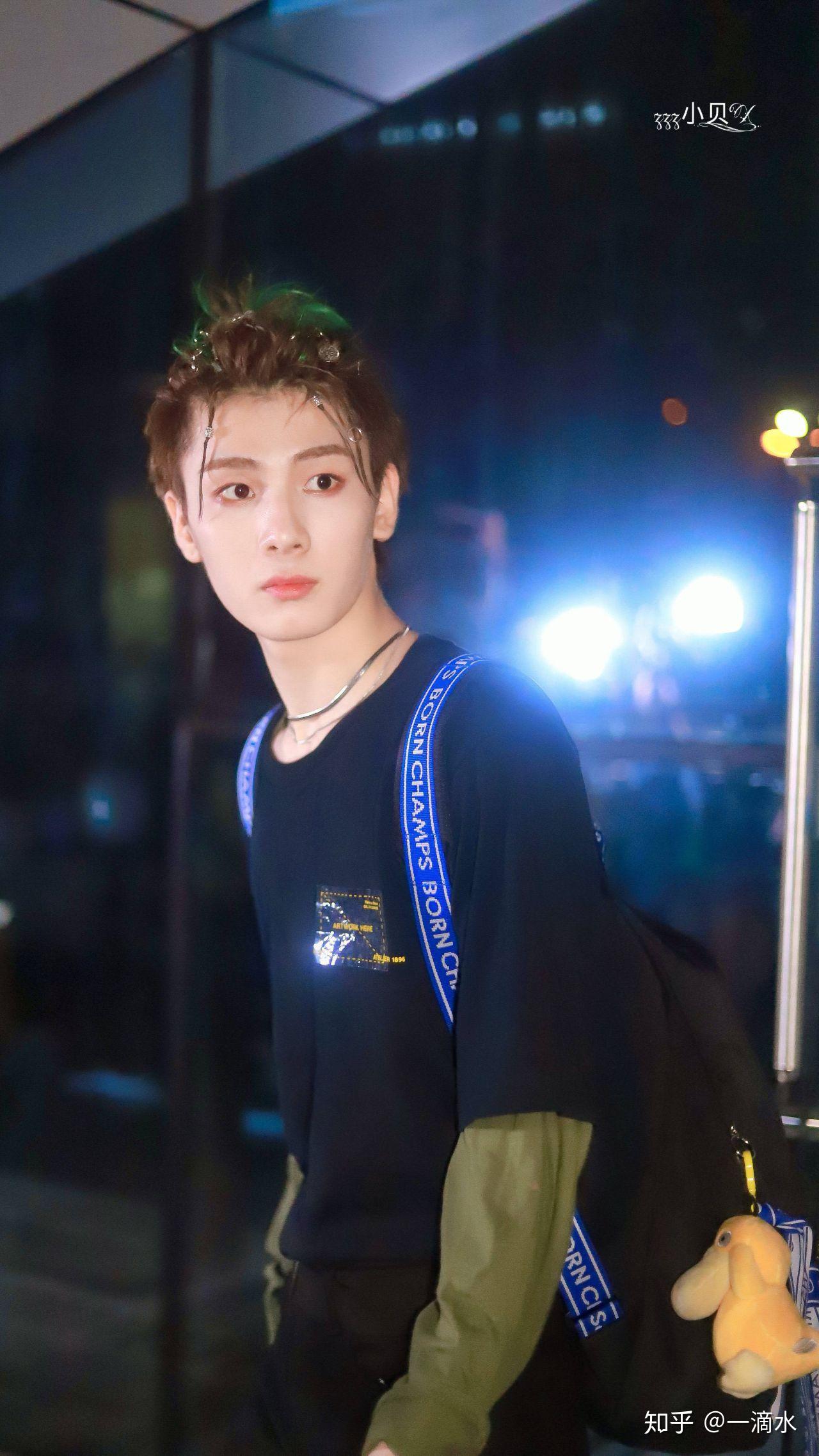 少年之名郭震粉丝镜头粉丝很少为什么排名还很前