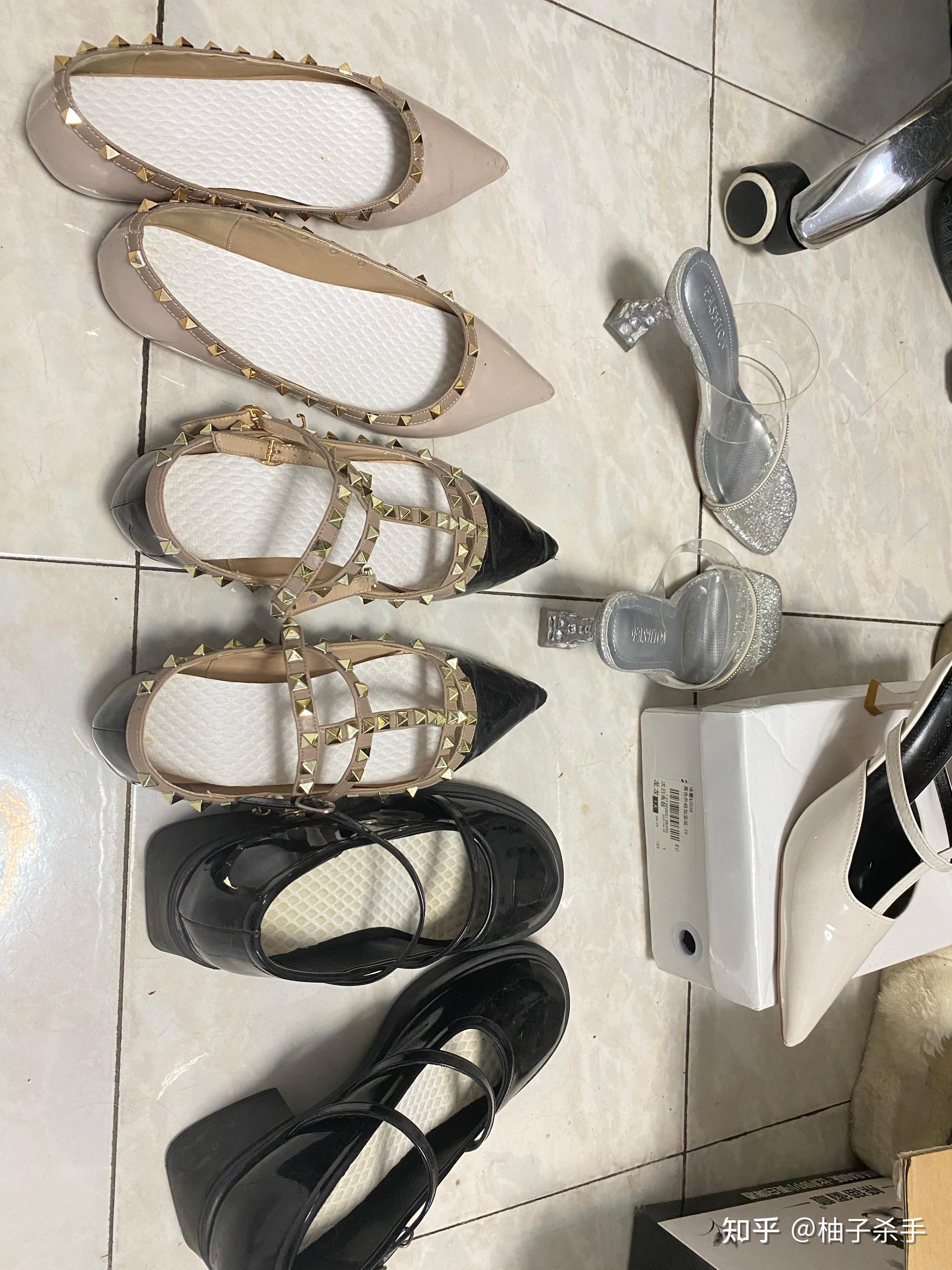 女孩子穿过的鞋垫有多脏