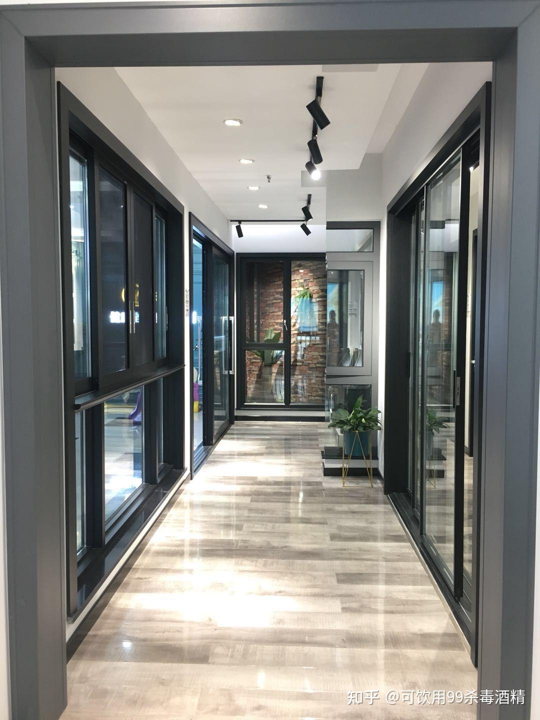 领盾门窗一般多少钱一平方? - 知乎