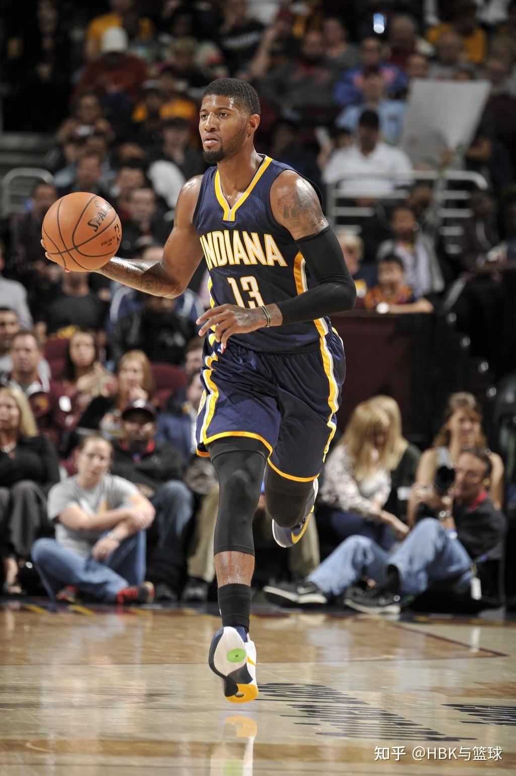 求一张保罗乔治的背影图谢谢