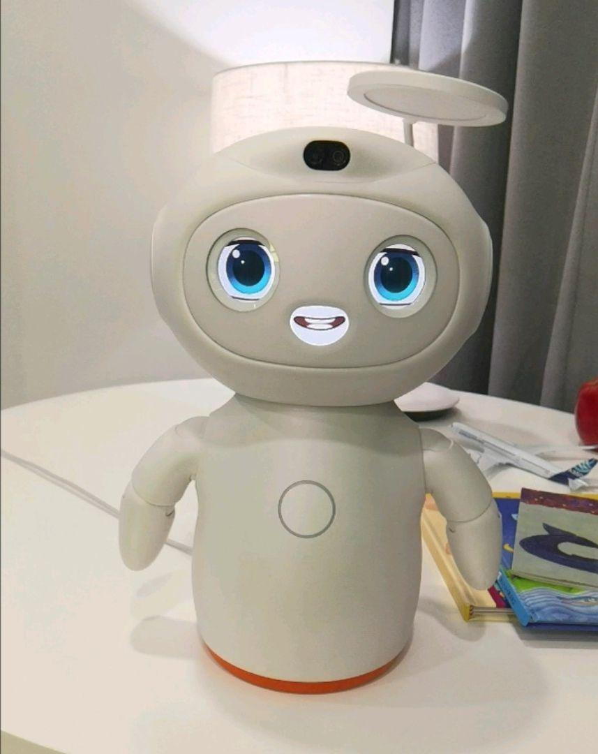 如何看待华为首款儿童陪伴教育机器人"华为小艺精灵"发布?