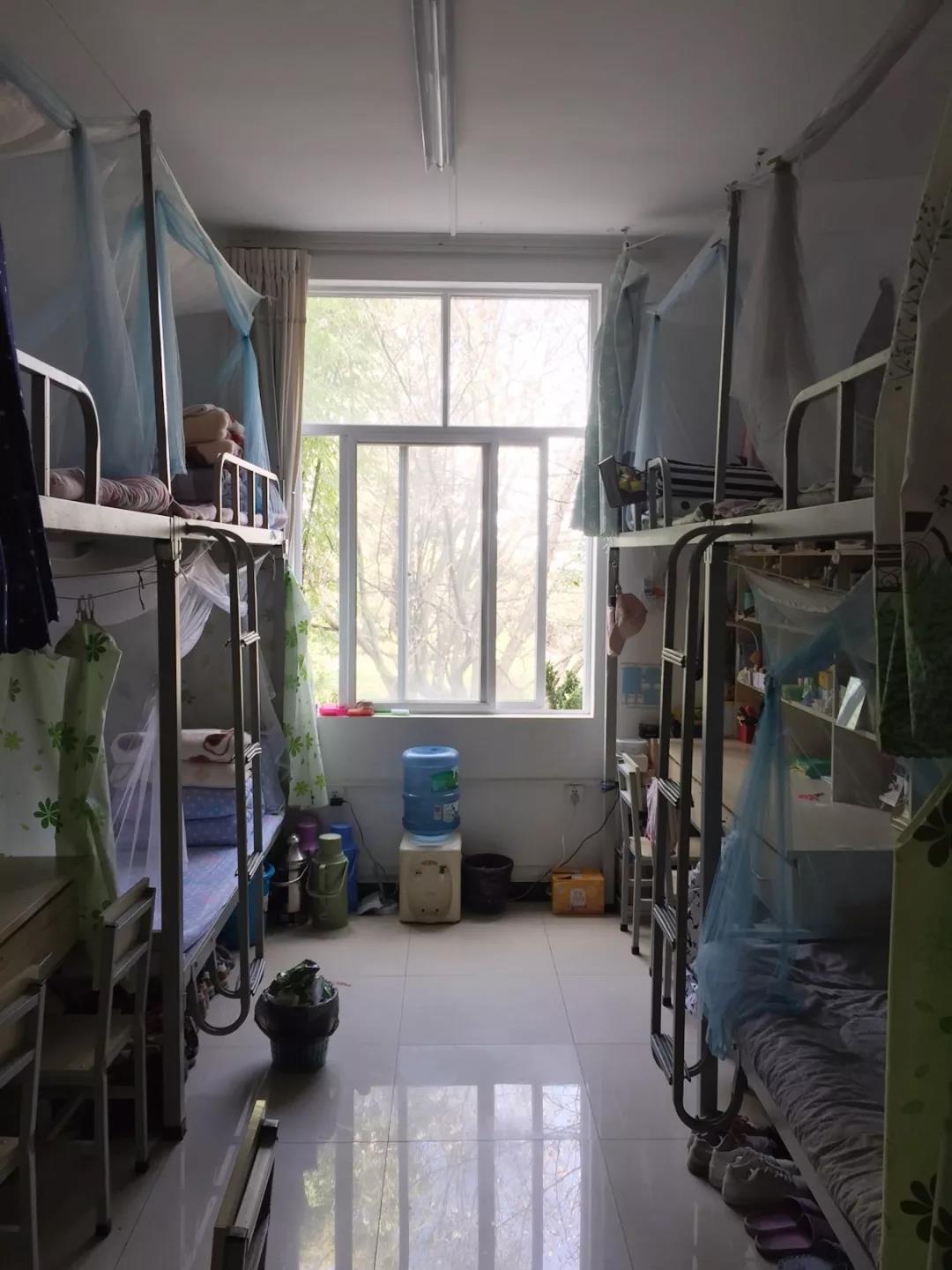 云南财经大学的宿舍条件如何?校区内有哪些生活设施? - 知乎