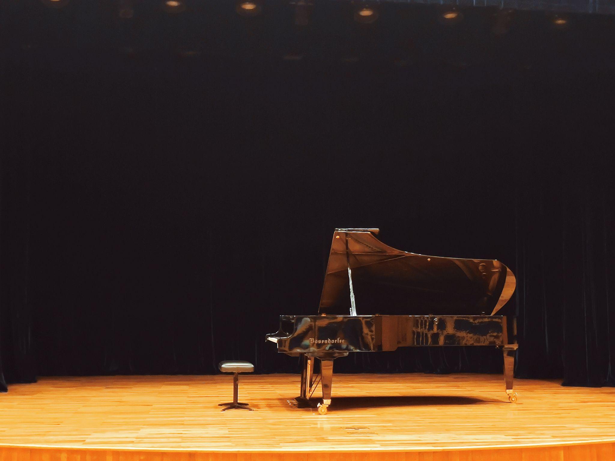 你拍过最美的钢琴照片是哪一张? - 知乎