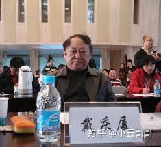 有哪些没有一定语言学知识的人不会相信的语言学上的事实?