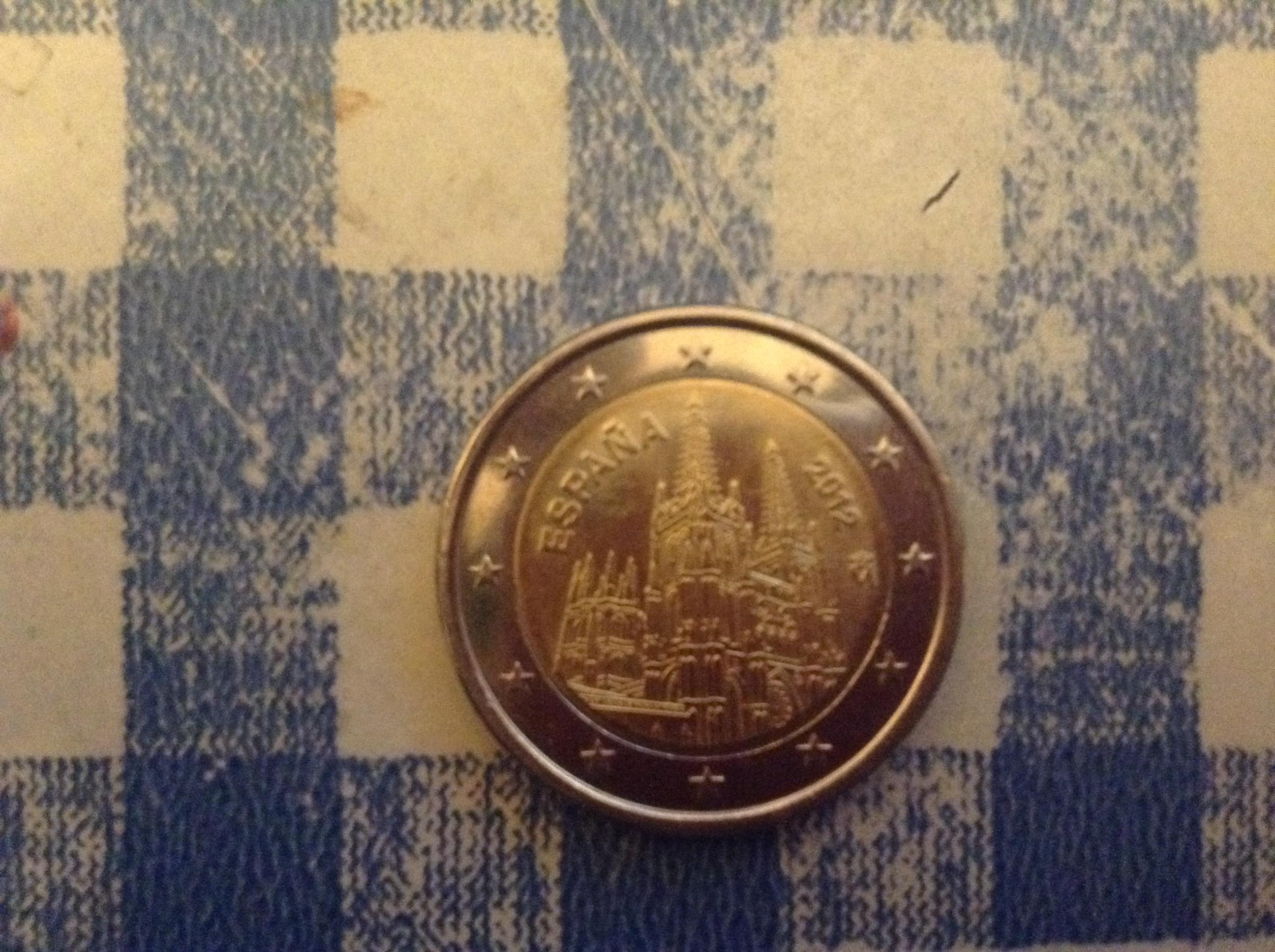 欧元硬币背面有多少种图案