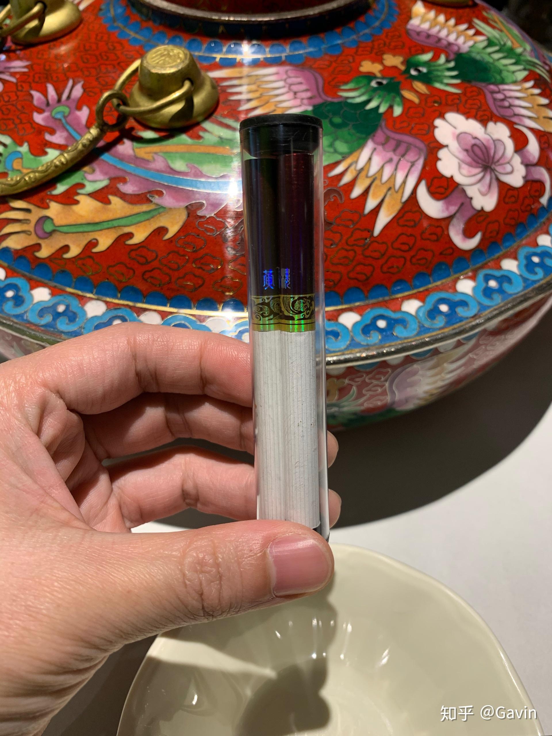 黄鹤楼香烟三支烟装塑料管是什么烟