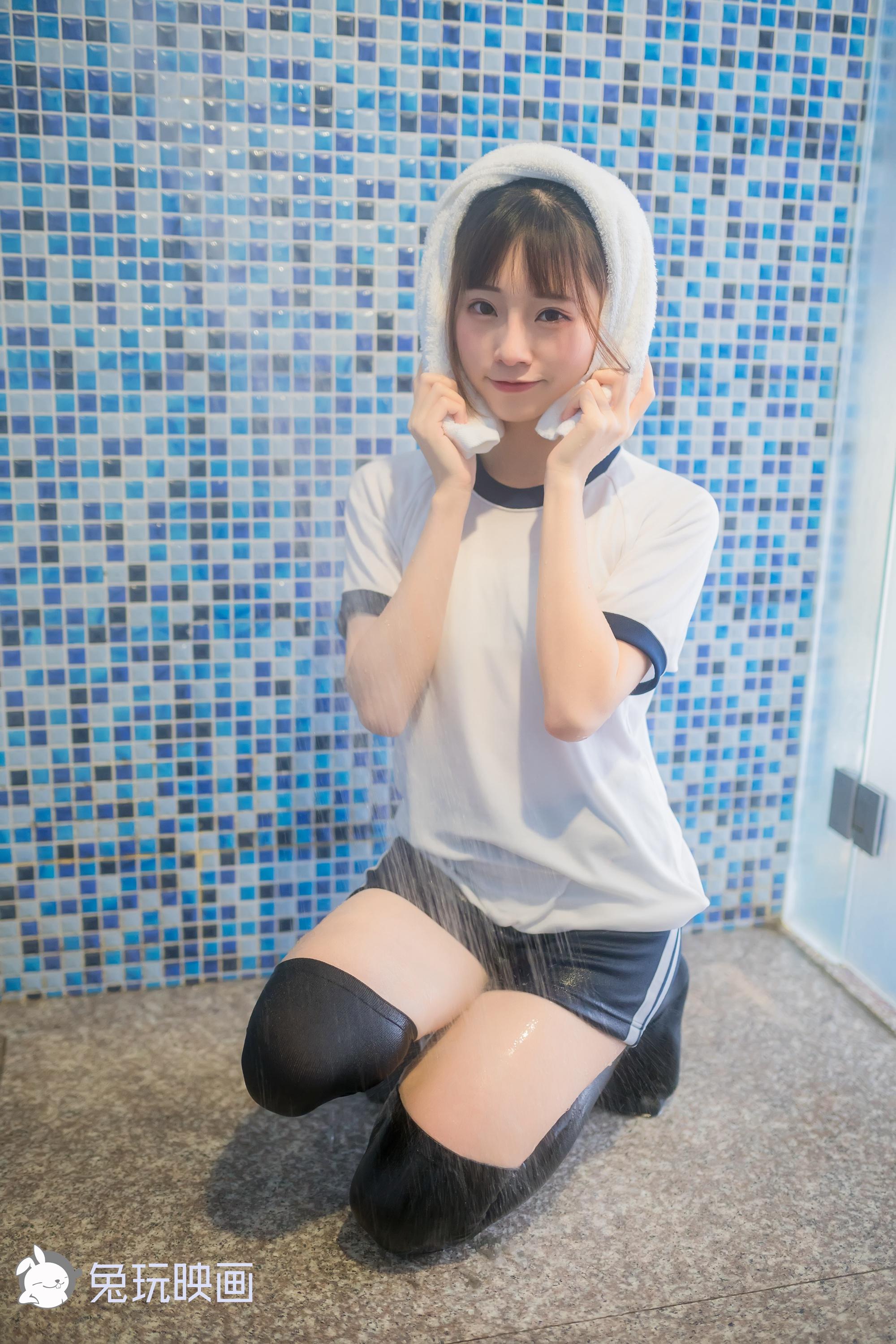 给美妆界一点异次元的震撼