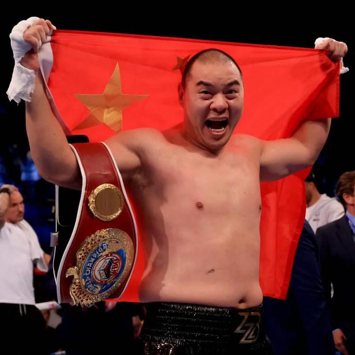 3回合ko中国拳王强势ko英国拳王张志磊二番战再次打爆乔伊斯